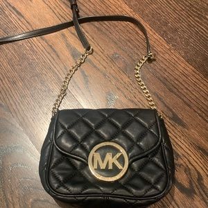 Michale Kors gold metal chain bag